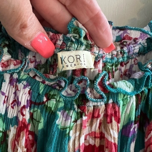 Kori America off shoulder, teal floral crinkle romper.  Size Large. - Picture 3 of 6